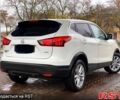 Білий Ніссан Rogue Sport, об'ємом двигуна 2 л та пробігом 131 тис. км за 11999 $, фото 2 на Automoto.ua