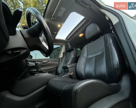 Белый Ниссан Rogue Sport, объемом двигателя 2 л и пробегом 107 тыс. км за 14300 $, фото 27 на Automoto.ua