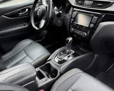 Білий Ніссан Rogue Sport, об'ємом двигуна 2 л та пробігом 53 тис. км за 14999 $, фото 5 на Automoto.ua