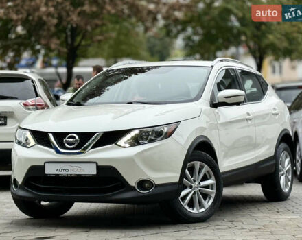 Белый Ниссан Rogue Sport, объемом двигателя 2 л и пробегом 68 тыс. км за 16900 $, фото 11 на Automoto.ua