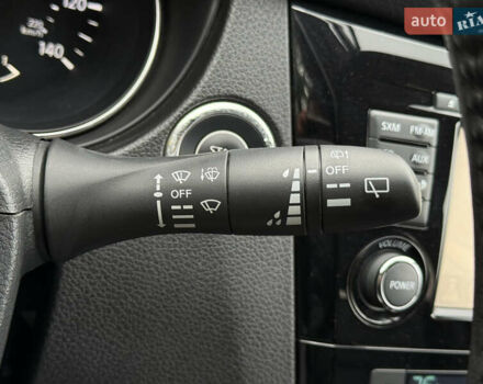 Белый Ниссан Rogue Sport, объемом двигателя 2 л и пробегом 68 тыс. км за 16900 $, фото 57 на Automoto.ua