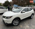 Белый Ниссан Rogue Sport, объемом двигателя 2 л и пробегом 68 тыс. км за 16900 $, фото 5 на Automoto.ua