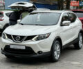 Белый Ниссан Rogue Sport, объемом двигателя 2 л и пробегом 68 тыс. км за 16900 $, фото 4 на Automoto.ua