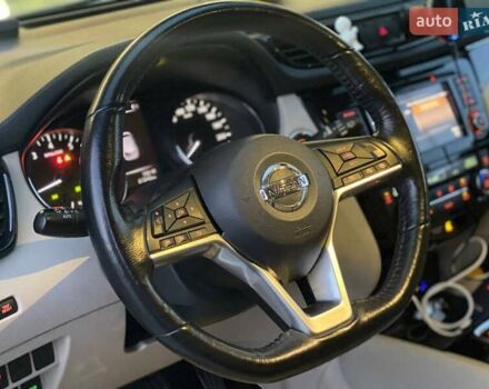 Белый Ниссан Rogue Sport, объемом двигателя 2 л и пробегом 61 тыс. км за 17690 $, фото 22 на Automoto.ua
