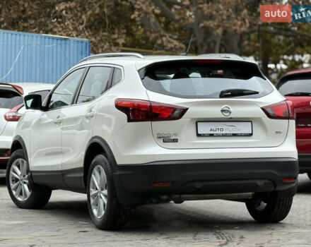 Белый Ниссан Rogue Sport, объемом двигателя 2 л и пробегом 68 тыс. км за 16900 $, фото 37 на Automoto.ua