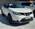 Белый Ниссан Rogue Sport, объемом двигателя 2 л и пробегом 210 тыс. км за 11900 $, фото 3 на Automoto.ua