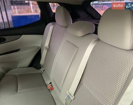 Белый Ниссан Rogue Sport, объемом двигателя 2 л и пробегом 131 тыс. км за 13499 $, фото 12 на Automoto.ua