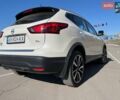 Белый Ниссан Rogue Sport, объемом двигателя 2 л и пробегом 108 тыс. км за 15200 $, фото 4 на Automoto.ua