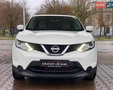 Белый Ниссан Rogue Sport, объемом двигателя 2 л и пробегом 131 тыс. км за 13499 $, фото 1 на Automoto.ua