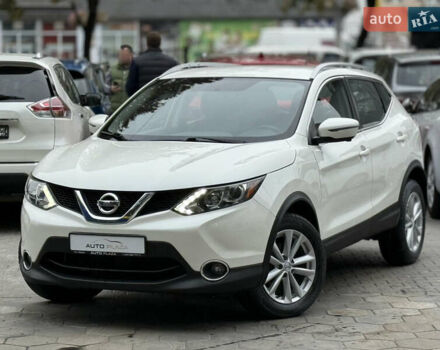 Белый Ниссан Rogue Sport, объемом двигателя 2 л и пробегом 68 тыс. км за 16900 $, фото 10 на Automoto.ua