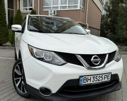 Білий Ніссан Rogue Sport, об'ємом двигуна 2 л та пробігом 53 тис. км за 14999 $, фото 2 на Automoto.ua