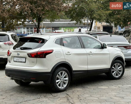 Белый Ниссан Rogue Sport, объемом двигателя 2 л и пробегом 68 тыс. км за 16900 $, фото 24 на Automoto.ua