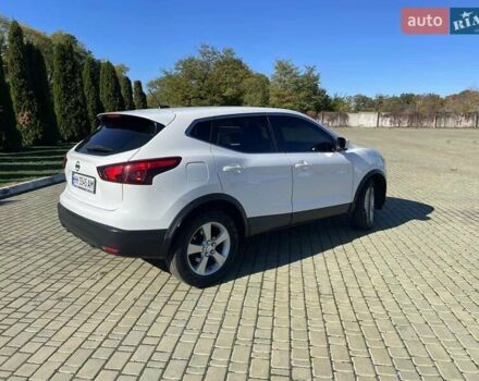 Білий Ніссан Rogue Sport, об'ємом двигуна 2 л та пробігом 98 тис. км за 14700 $, фото 7 на Automoto.ua