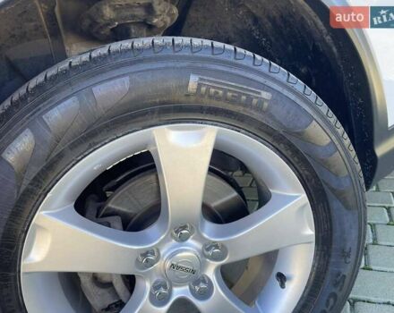 Білий Ніссан Rogue Sport, об'ємом двигуна 2 л та пробігом 98 тис. км за 14700 $, фото 11 на Automoto.ua