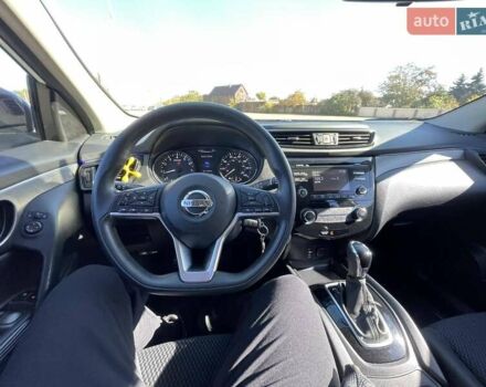 Білий Ніссан Rogue Sport, об'ємом двигуна 2 л та пробігом 98 тис. км за 14700 $, фото 18 на Automoto.ua