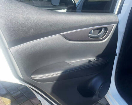 Білий Ніссан Rogue Sport, об'ємом двигуна 2 л та пробігом 98 тис. км за 14700 $, фото 13 на Automoto.ua