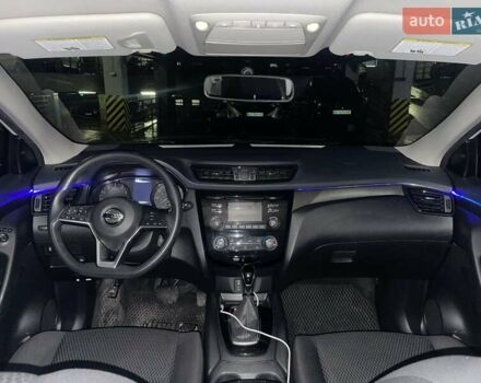 Білий Ніссан Rogue Sport, об'ємом двигуна 2 л та пробігом 98 тис. км за 14700 $, фото 16 на Automoto.ua