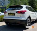 Белый Ниссан Rogue Sport, объемом двигателя 2 л и пробегом 80 тыс. км за 15999 $, фото 6 на Automoto.ua
