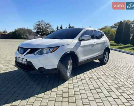 Білий Ніссан Rogue Sport, об'ємом двигуна 2 л та пробігом 98 тис. км за 14700 $, фото 2 на Automoto.ua