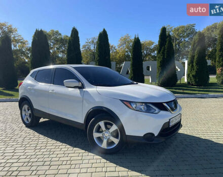 Білий Ніссан Rogue Sport, об'ємом двигуна 2 л та пробігом 98 тис. км за 14700 $, фото 8 на Automoto.ua