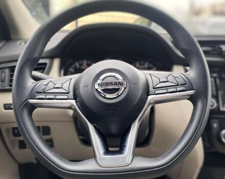 Белый Ниссан Rogue Sport, объемом двигателя 2 л и пробегом 56 тыс. км за 16300 $, фото 12 на Automoto.ua
