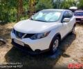 Белый Ниссан Rogue Sport, объемом двигателя 2 л и пробегом 70 тыс. км за 16700 $, фото 2 на Automoto.ua
