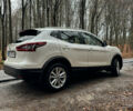 Белый Ниссан Rogue Sport, объемом двигателя 2 л и пробегом 81 тыс. км за 16500 $, фото 3 на Automoto.ua
