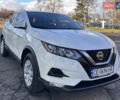 Белый Ниссан Rogue Sport, объемом двигателя 2 л и пробегом 42 тыс. км за 16000 $, фото 1 на Automoto.ua