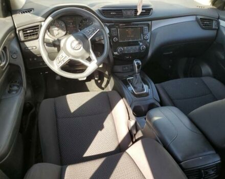Белый Ниссан Rogue Sport, объемом двигателя 2 л и пробегом 39 тыс. км за 9700 $, фото 7 на Automoto.ua