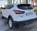 Белый Ниссан Rogue Sport, объемом двигателя 2 л и пробегом 42 тыс. км за 16000 $, фото 2 на Automoto.ua