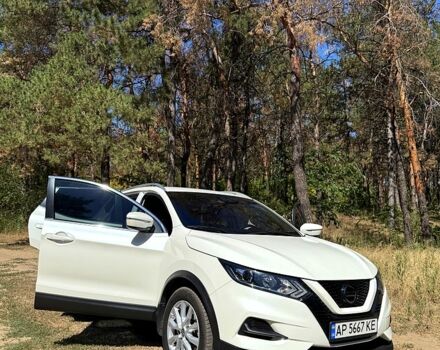 Белый Ниссан Rogue Sport, объемом двигателя 2 л и пробегом 46 тыс. км за 17600 $, фото 1 на Automoto.ua