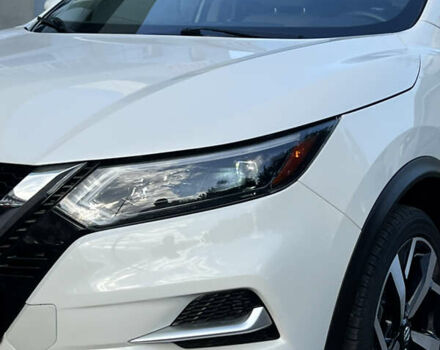 Білий Ніссан Rogue Sport, об'ємом двигуна 2 л та пробігом 32 тис. км за 19400 $, фото 11 на Automoto.ua