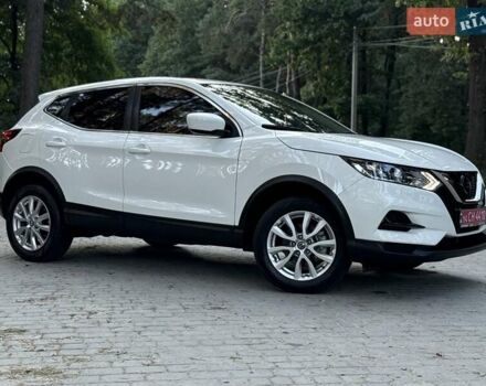 Белый Ниссан Rogue Sport, объемом двигателя 2 л и пробегом 91 тыс. км за 15700 $, фото 35 на Automoto.ua