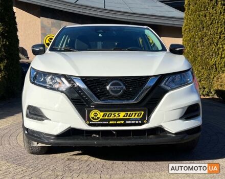 Білий Ніссан Rogue Sport, об'ємом двигуна 2 л та пробігом 74 тис. км за 16400 $, фото 1 на Automoto.ua