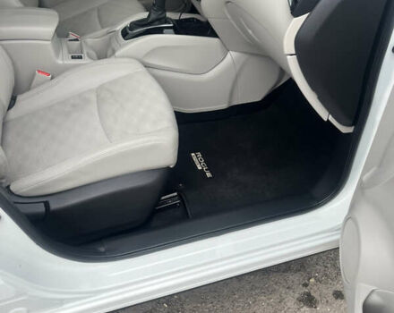 Белый Ниссан Rogue Sport, объемом двигателя 2 л и пробегом 29 тыс. км за 18000 $, фото 33 на Automoto.ua