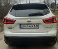 Белый Ниссан Rogue Sport, объемом двигателя 2 л и пробегом 29 тыс. км за 18000 $, фото 12 на Automoto.ua