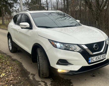 Белый Ниссан Rogue Sport, объемом двигателя 2 л и пробегом 29 тыс. км за 18000 $, фото 8 на Automoto.ua