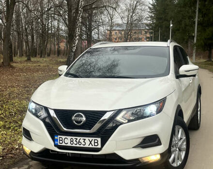 Белый Ниссан Rogue Sport, объемом двигателя 2 л и пробегом 29 тыс. км за 18000 $, фото 17 на Automoto.ua