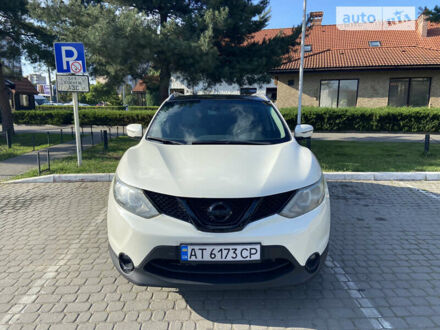Ніссан Rogue Sport 2017 у Івано-Франківську на Automoto.ua Білий Ніссан Rogue Sport, об'ємом двигуна 2 л та пробігом 79 тис. км за 15200 $, фото 1 на Automoto.ua
