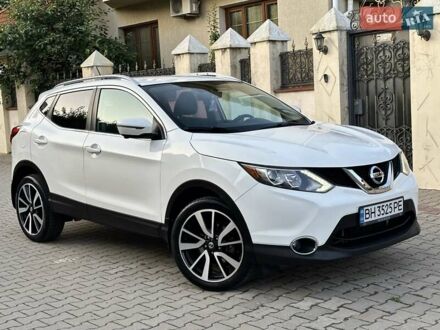 Білий Ніссан Rogue Sport, об'ємом двигуна 2 л та пробігом 53 тис. км за 16700 $, фото 1 на Automoto.ua