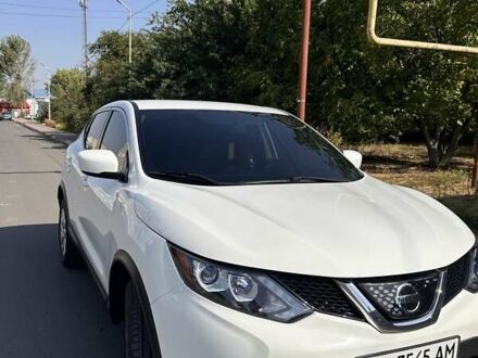 Білий Ніссан Rogue Sport, об'ємом двигуна 2 л та пробігом 91 тис. км за 14500 $, фото 1 на Automoto.ua