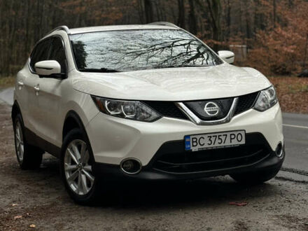 Белый Ниссан Rogue Sport, объемом двигателя 2 л и пробегом 81 тыс. км за 16500 $, фото 1 на Automoto.ua