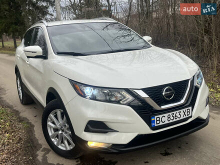 Білий Ніссан Rogue Sport, об'ємом двигуна 2 л та пробігом 29 тис. км за 18000 $, фото 1 на Automoto.ua