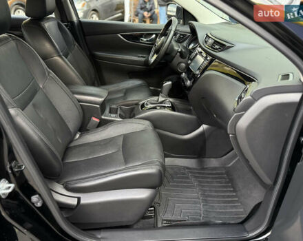 Чорний Ніссан Rogue Sport, об'ємом двигуна 2 л та пробігом 88 тис. км за 16900 $, фото 41 на Automoto.ua