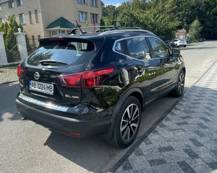 Черный Ниссан Rogue Sport, объемом двигателя 2 л и пробегом 90 тыс. км за 15700 $, фото 4 на Automoto.ua