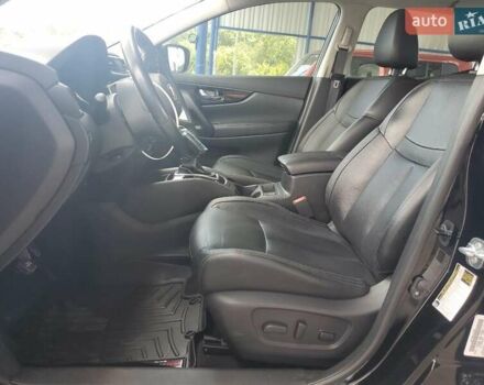 Чорний Ніссан Rogue Sport, об'ємом двигуна 2 л та пробігом 131 тис. км за 2100 $, фото 6 на Automoto.ua