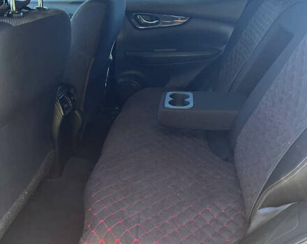 Чорний Ніссан Rogue Sport, об'ємом двигуна 2 л та пробігом 140 тис. км за 13100 $, фото 8 на Automoto.ua