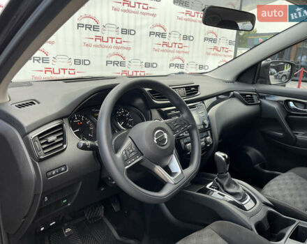 Черный Ниссан Rogue Sport, объемом двигателя 2 л и пробегом 182 тыс. км за 13550 $, фото 10 на Automoto.ua