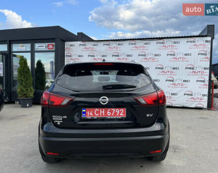 Черный Ниссан Rogue Sport, объемом двигателя 2 л и пробегом 182 тыс. км за 13550 $, фото 6 на Automoto.ua