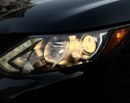 Чорний Ніссан Rogue Sport, об'ємом двигуна 2 л та пробігом 60 тис. км за 12490 $, фото 5 на Automoto.ua